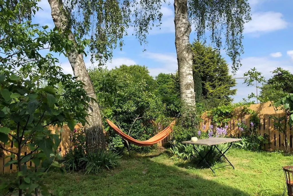 Idyllische Ferienwohnung Mit Rheinblick Cologne 0*,  Germany