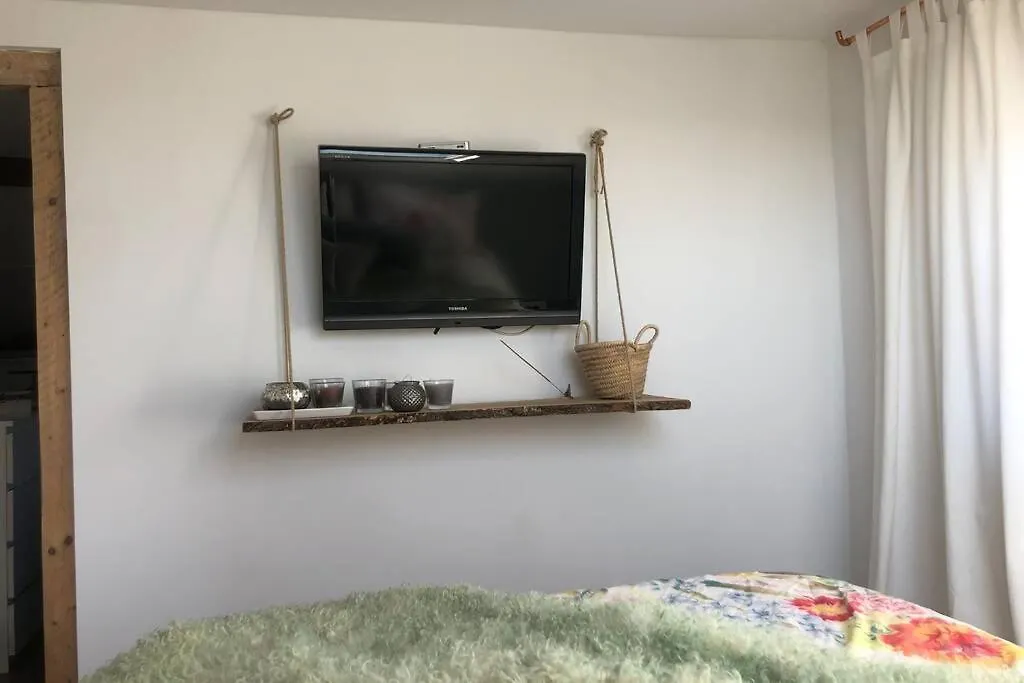 Apartment Idyllische Ferienwohnung Mit Rheinblick Cologne Germany